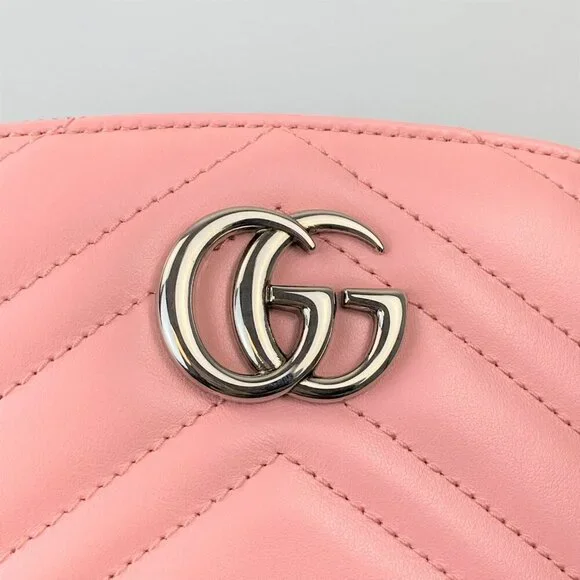 NWT Gucci GG Marmont Cosmetic Pouch in Pink Quilted Chevron Leather - Picture 6 of 11